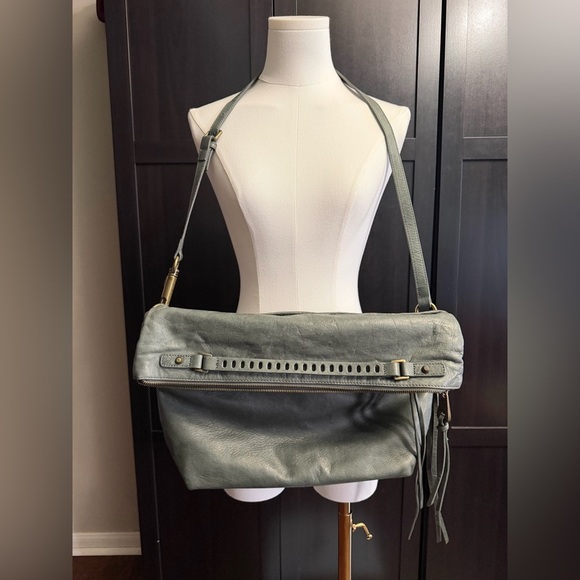 JOELLE HAWKENS Vntg Green Leather Bag Satchel Purse Studded Tassel Zips Hobo - Picture 3 of 11